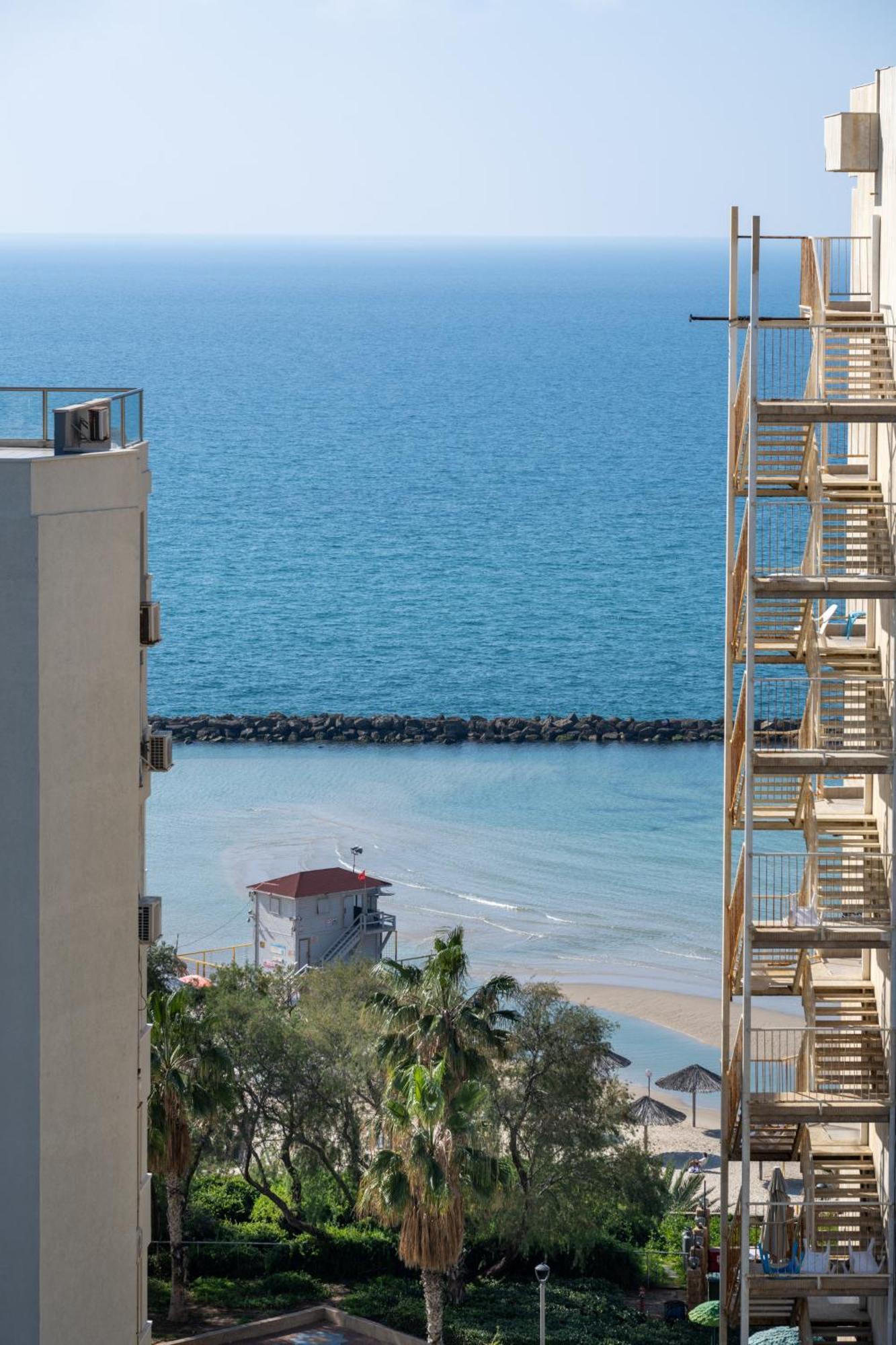 Roof Top 3 Floors Netanya Luaran gambar