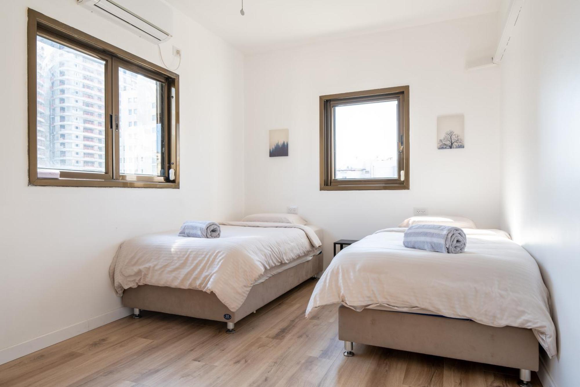 Roof Top 3 Floors Netanya Luaran gambar