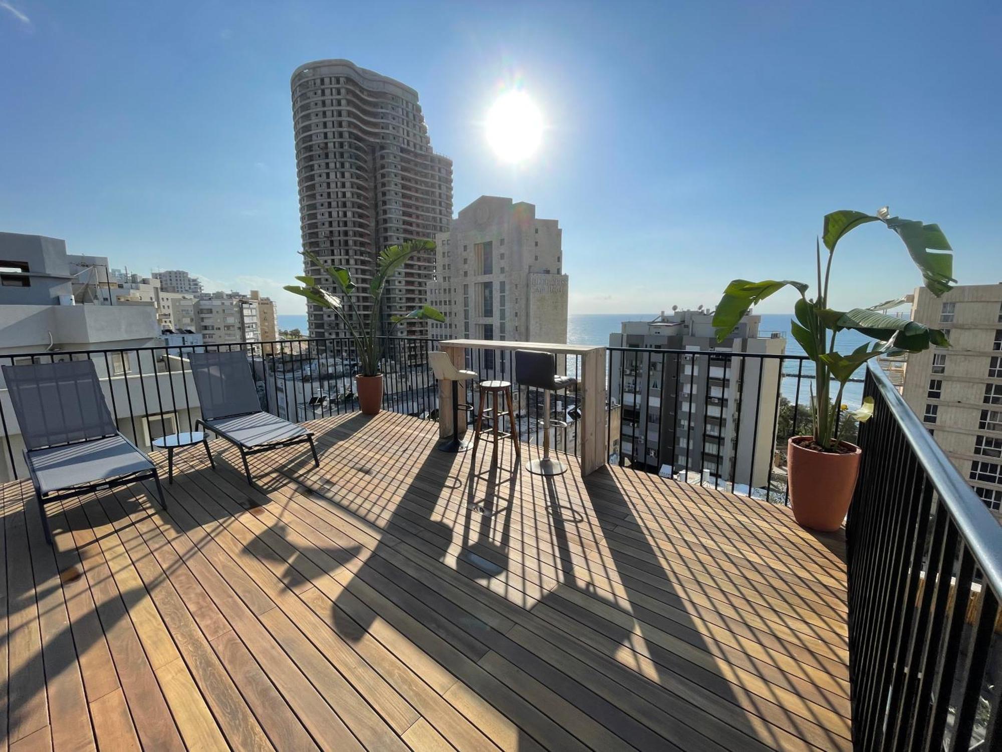 Roof Top 3 Floors Netanya Luaran gambar